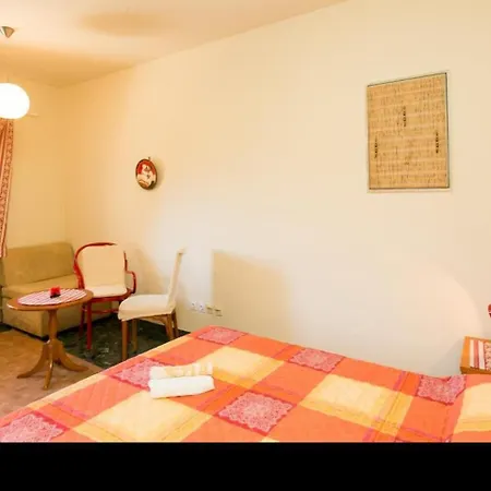Elelu - Two-bedroom With Terrace * Дубровник